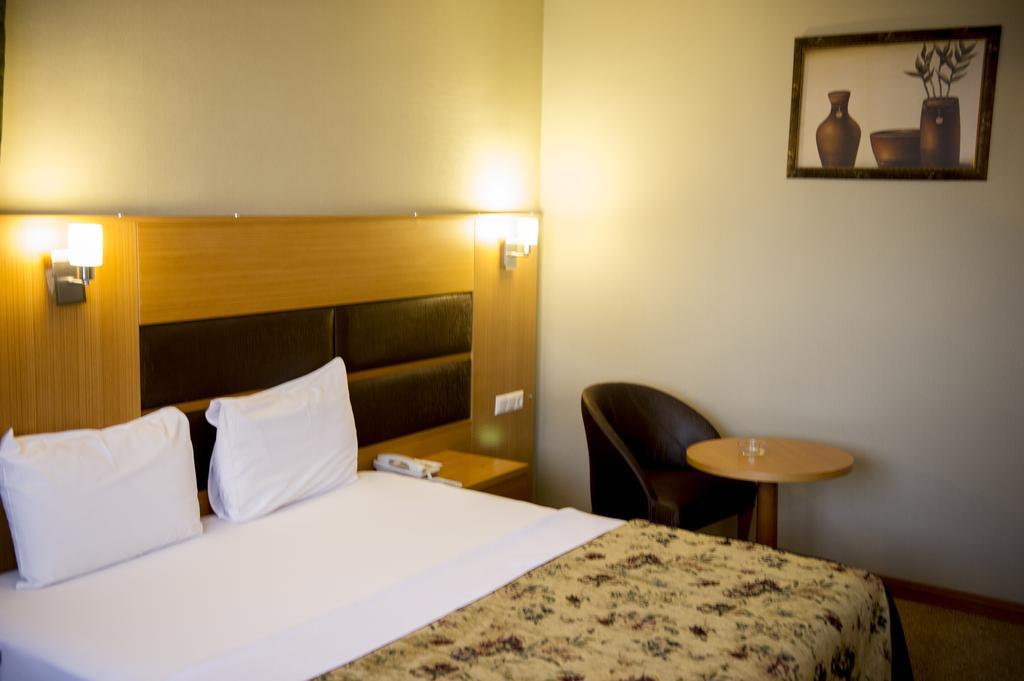 Pınar Elite Hotel Adana Habitación foto