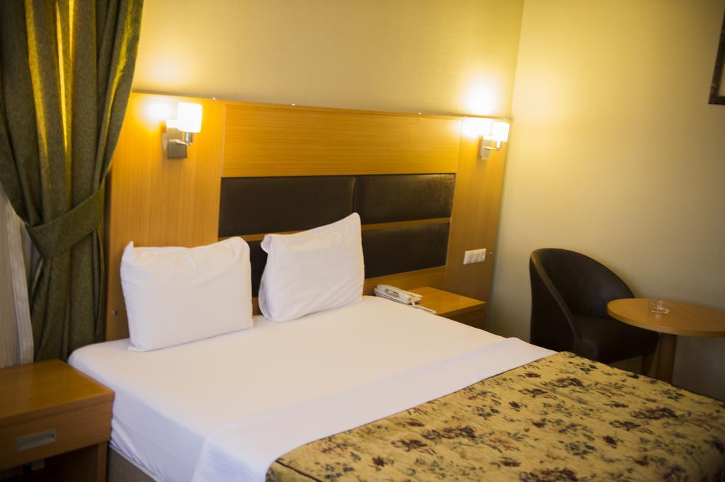 Pınar Elite Hotel Adana Habitación foto