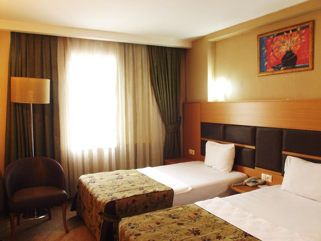 Pınar Elite Hotel Adana Habitación foto
